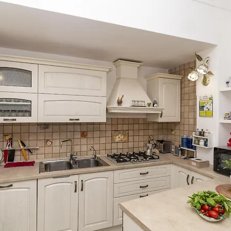 Holiday home Casa Melevyen In Positano