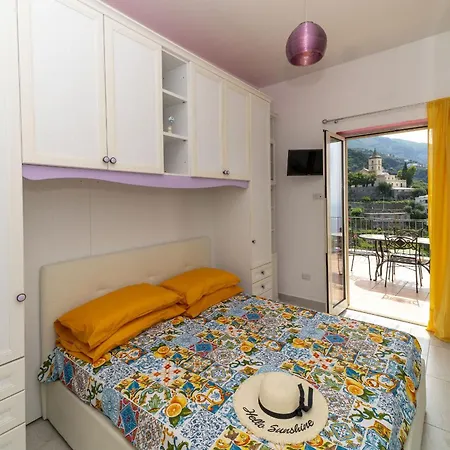 Casa Melevyen In בית נופש פוזיטנו